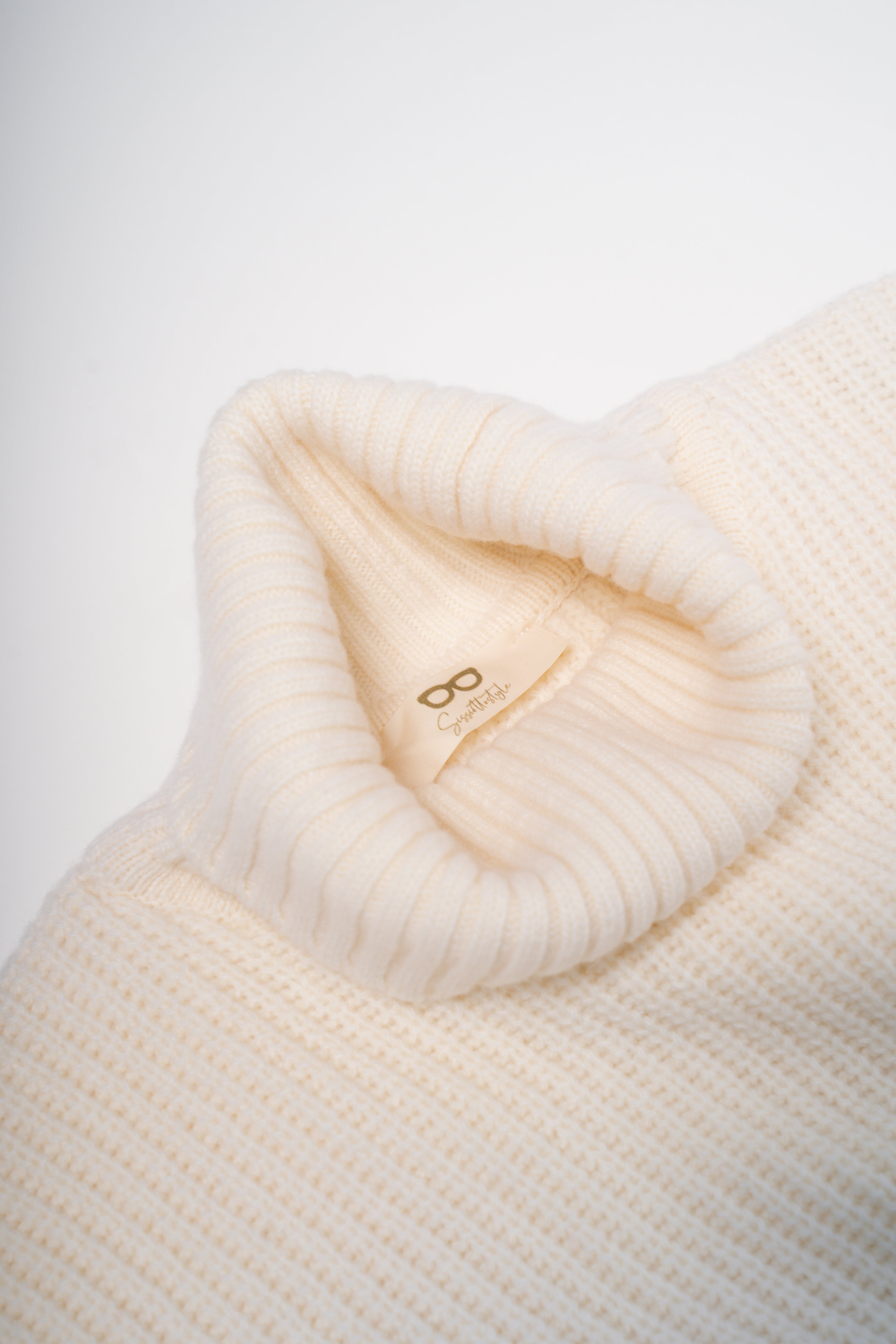 DAVANTINO OFF WHITE