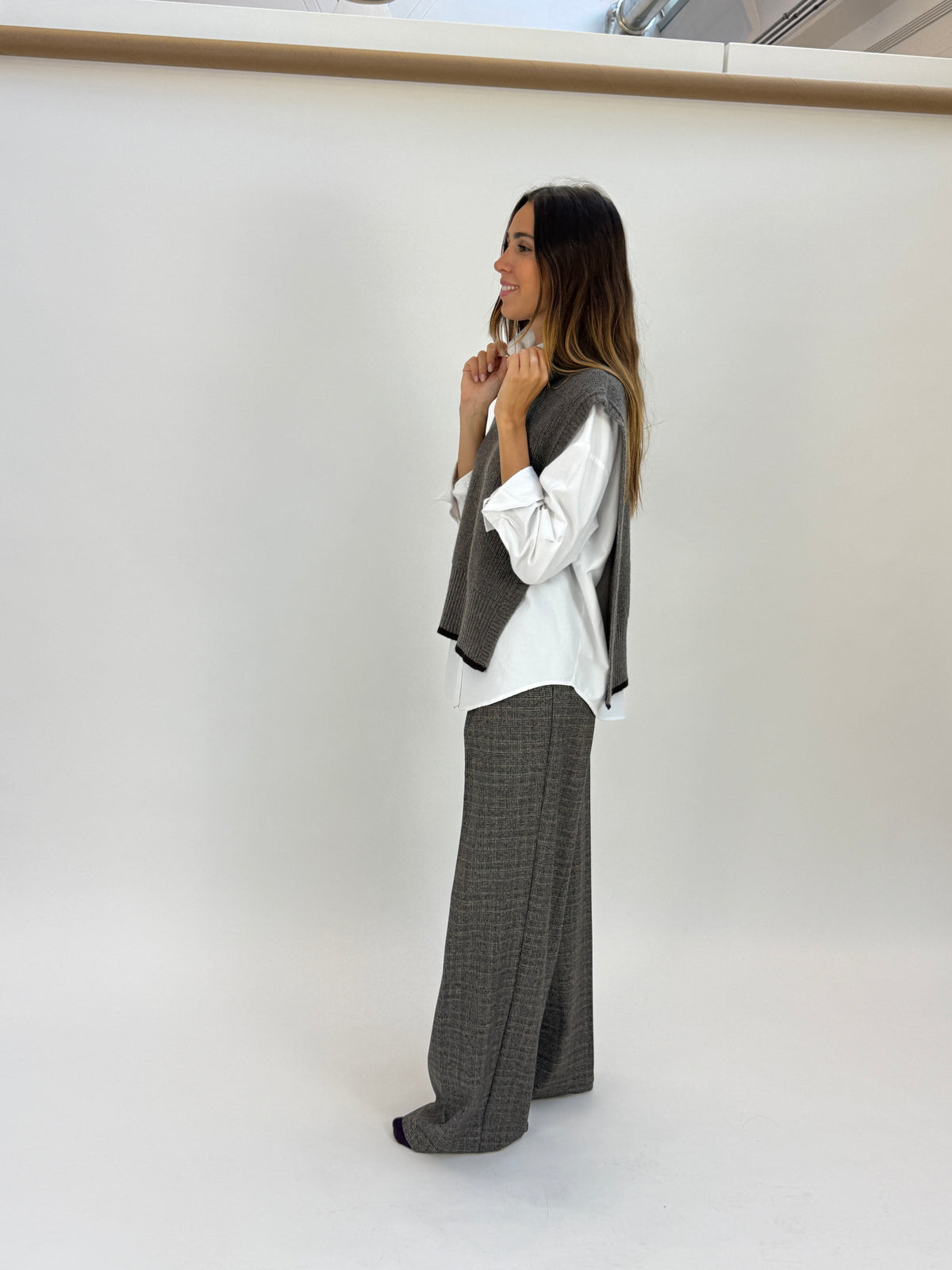 DAV02 Gilet collo alto - 10 FANGO-EBANO