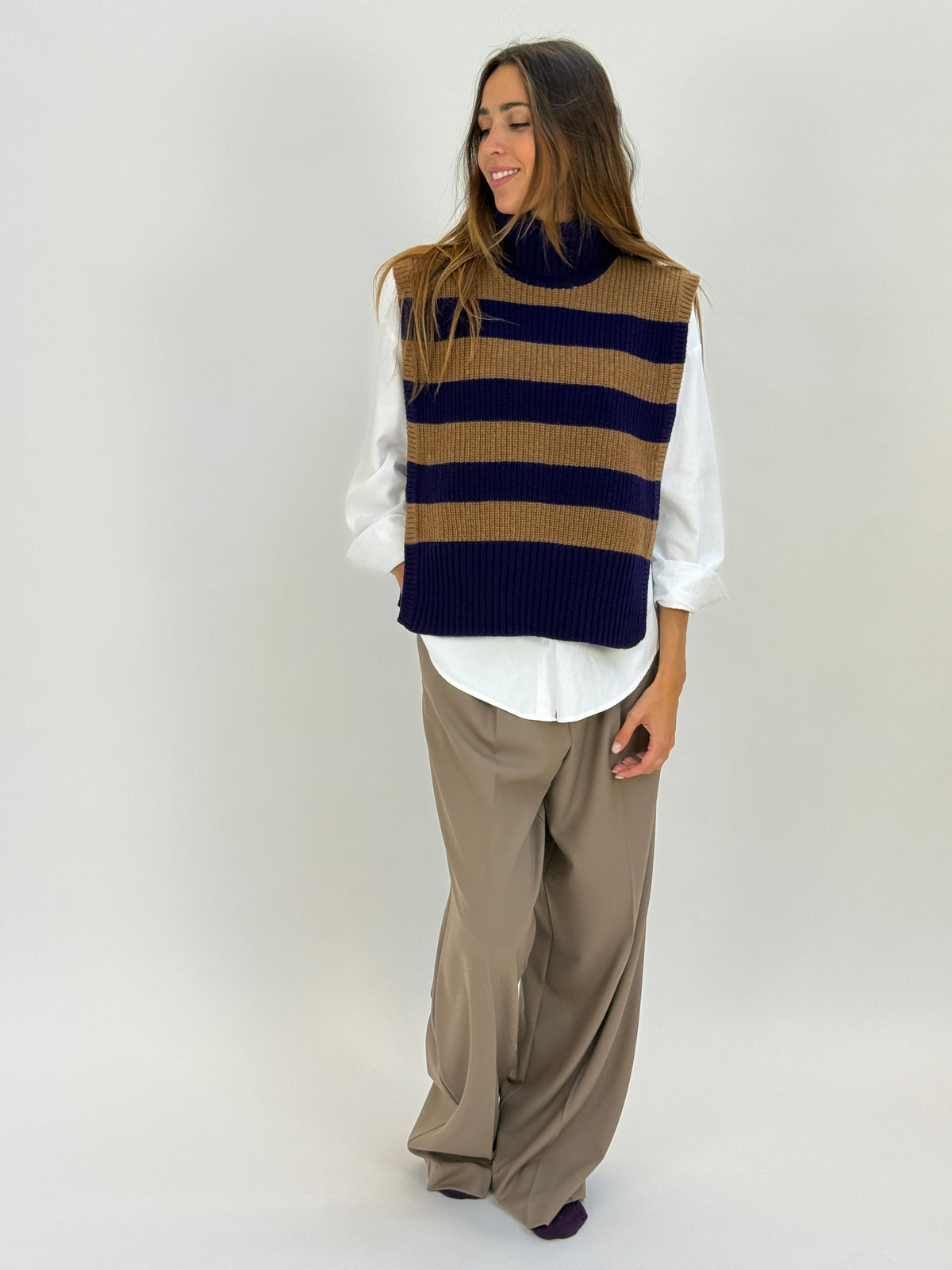 DAV05R Gilet righe collo alto - 25 MIRTILLO-CAMMELLO
